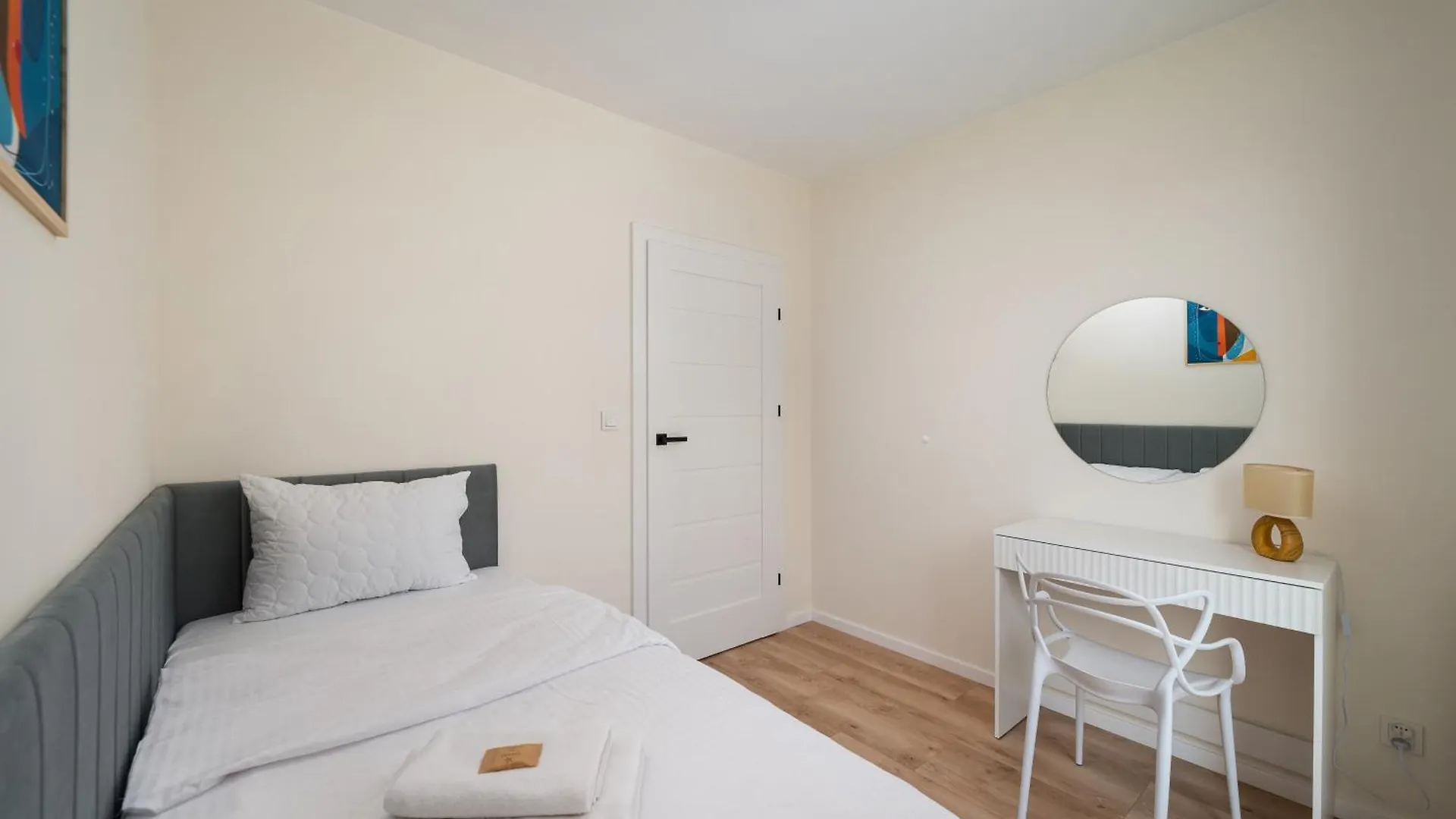 Praga Poludnie 2-Bedroom Apartment Warsaw
