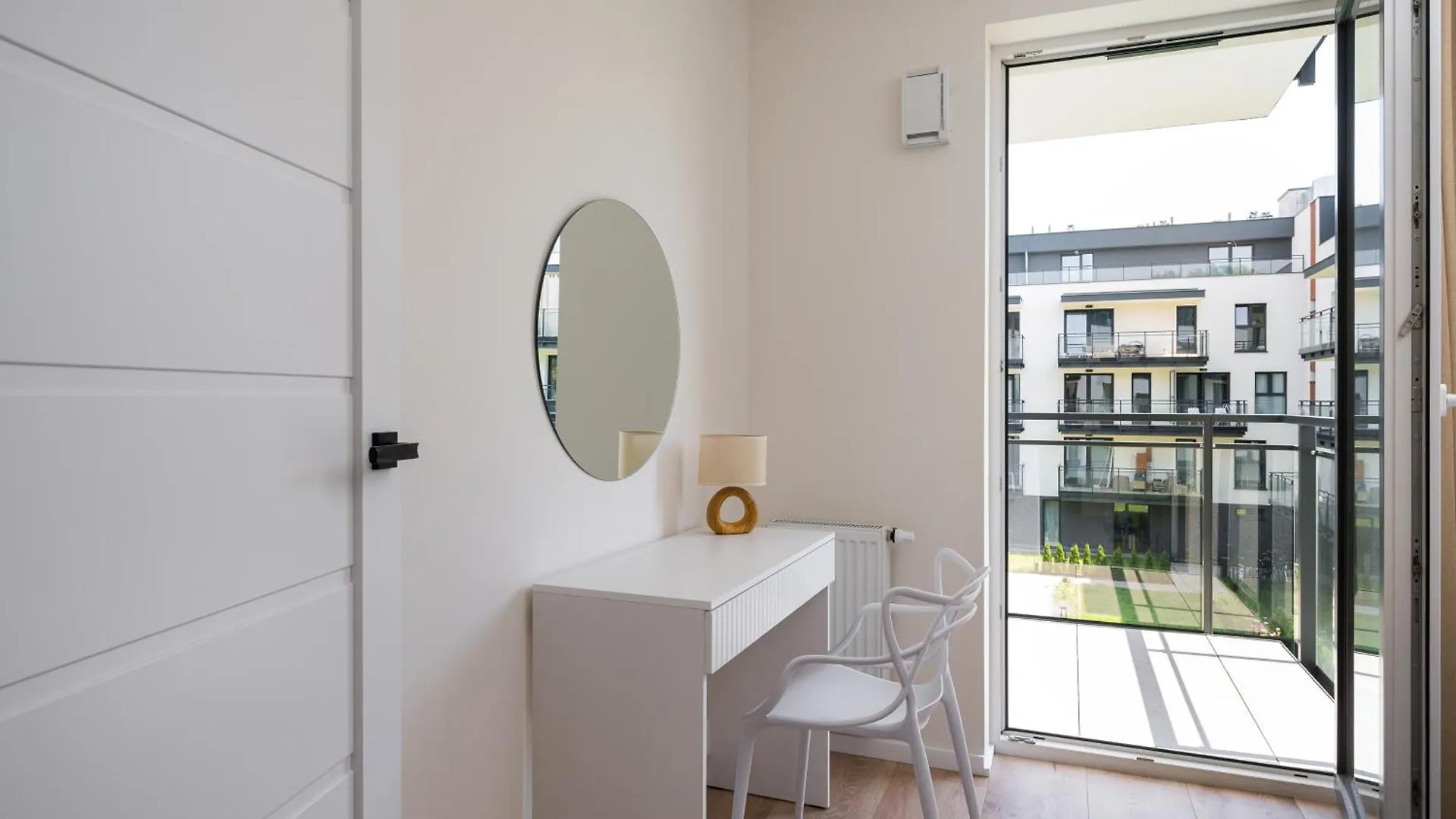 Praga Poludnie 2-Bedroom Apartment Warsaw
