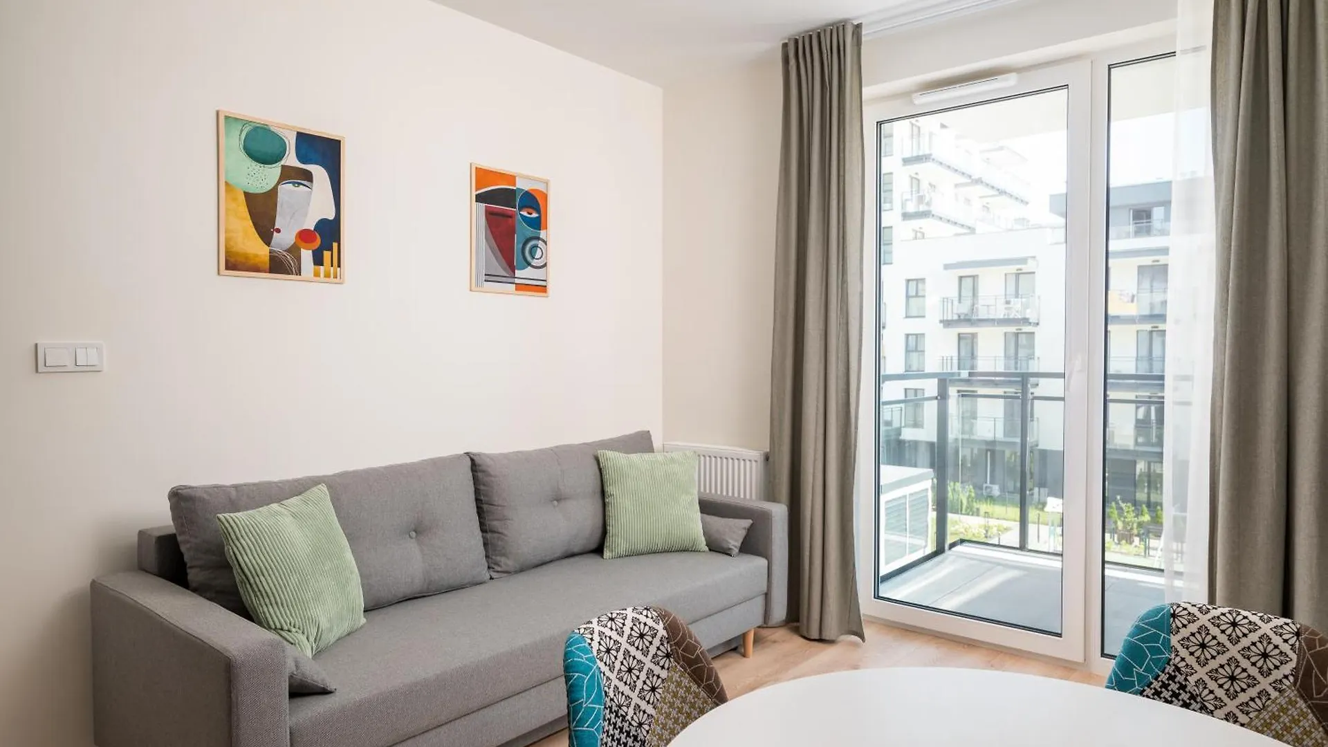 Praga Poludnie 2-Bedroom Apartment Warsaw