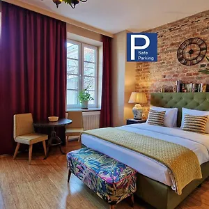 Lägenhetshotell Sleepwell Nowy Swiat, Warszawa